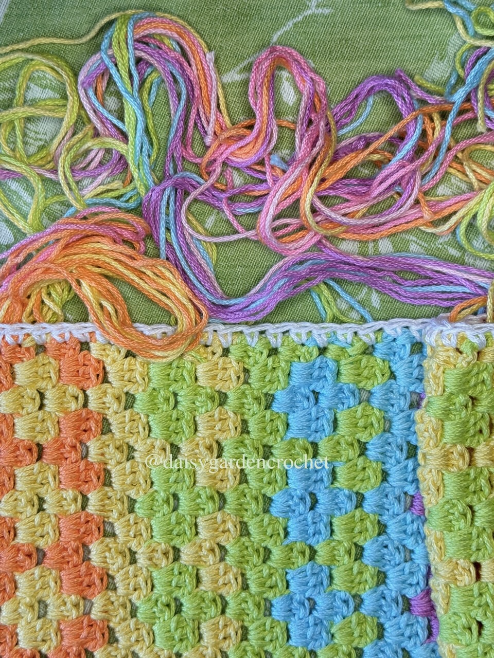 How to Avoid Weaving in Ends in&nbsp;Crochet